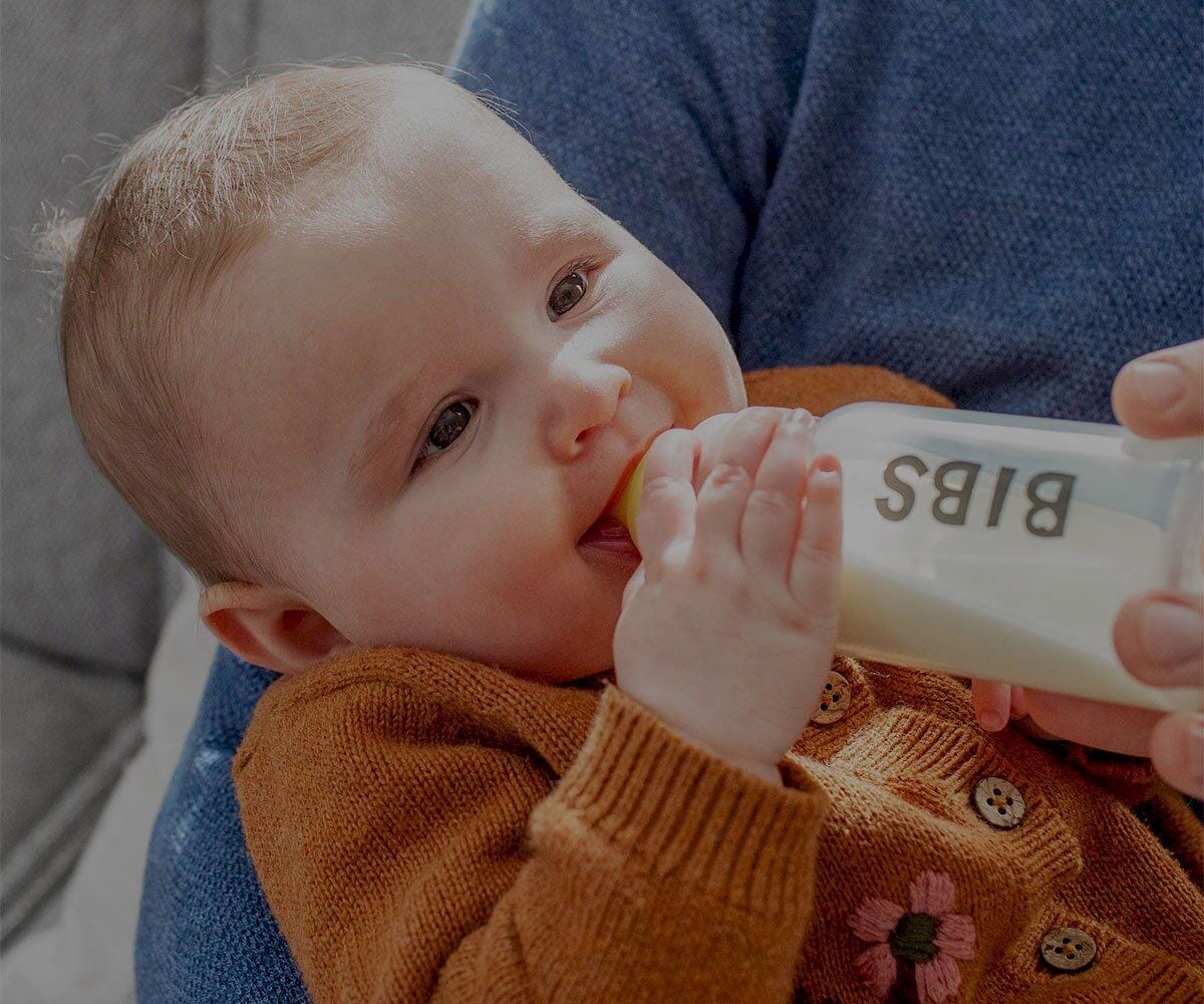 Biberão de vidro 110 ml + conjunto iron BIBS Biberão BIBS