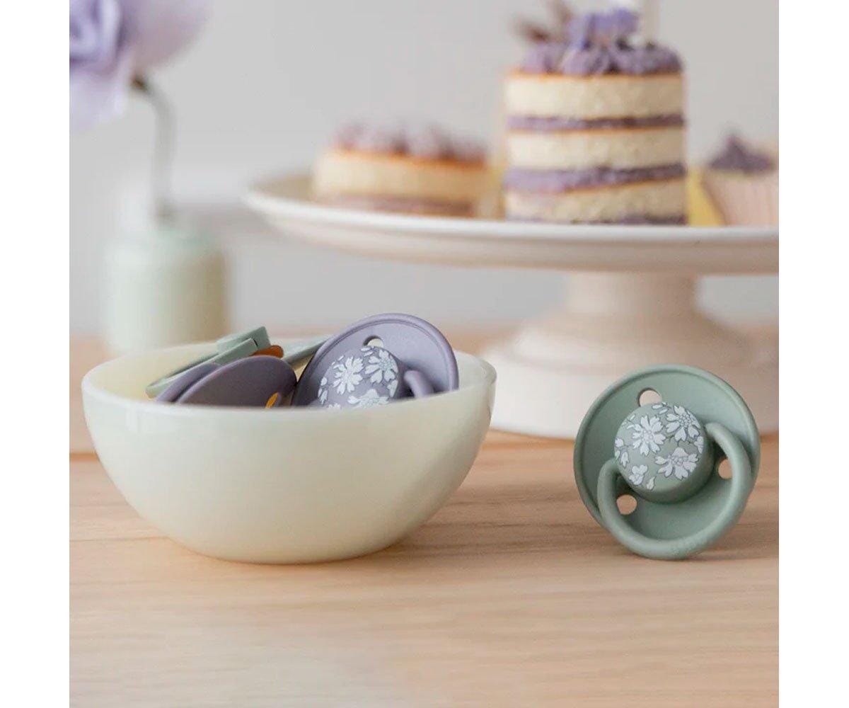 2 chupetas BIBS De Lux Liberty capel sage mix Bibs