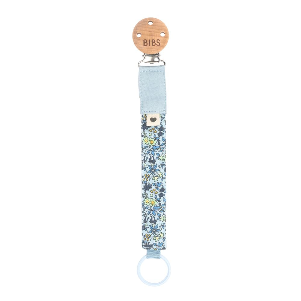 Prende-chucha Chamomile lawn baby blue BIBS X Liberty pacifier clip Bibs