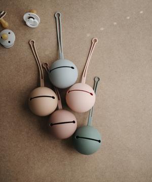 Silicone pacifier holder case shifting sand mushie pacifier case mushie