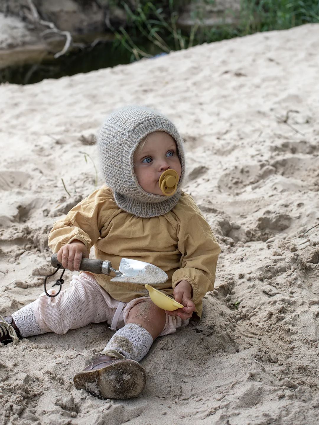 2 chupetas BIBS De Lux látex honey bee | olive