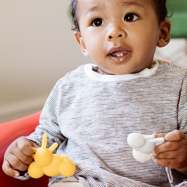 Teether looks like rain Doodle & co. Toys Doodle & co.