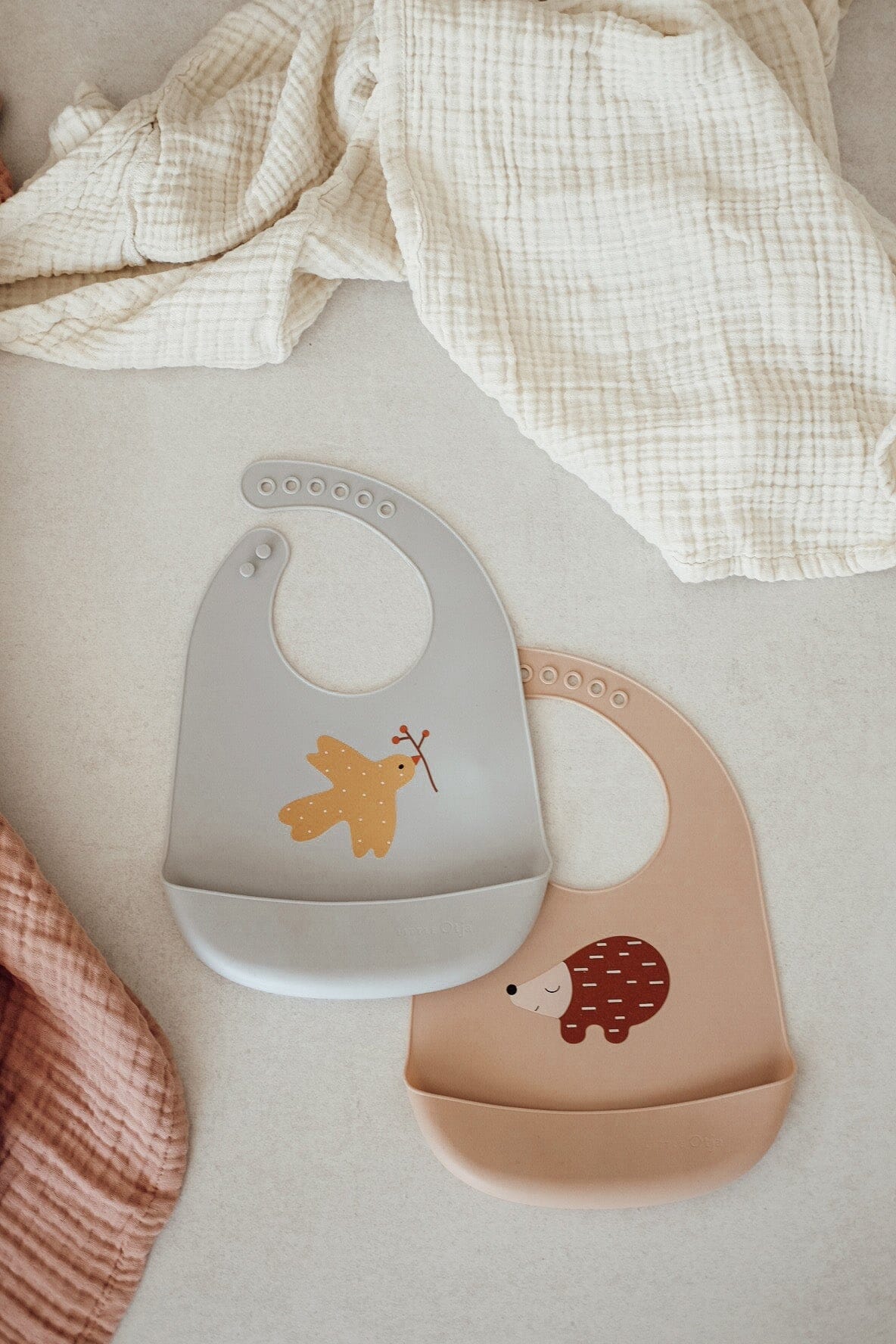 Babete de silicone little bird dinnerware Little Otja