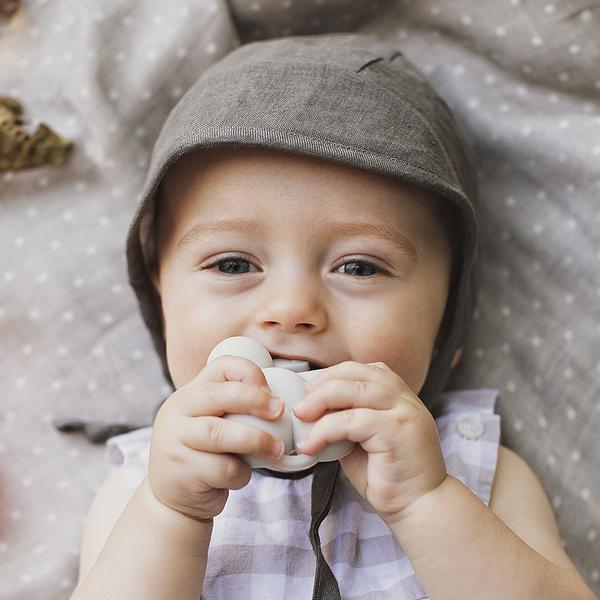 Teether looks like rain Doodle & co. Toys Doodle & co.