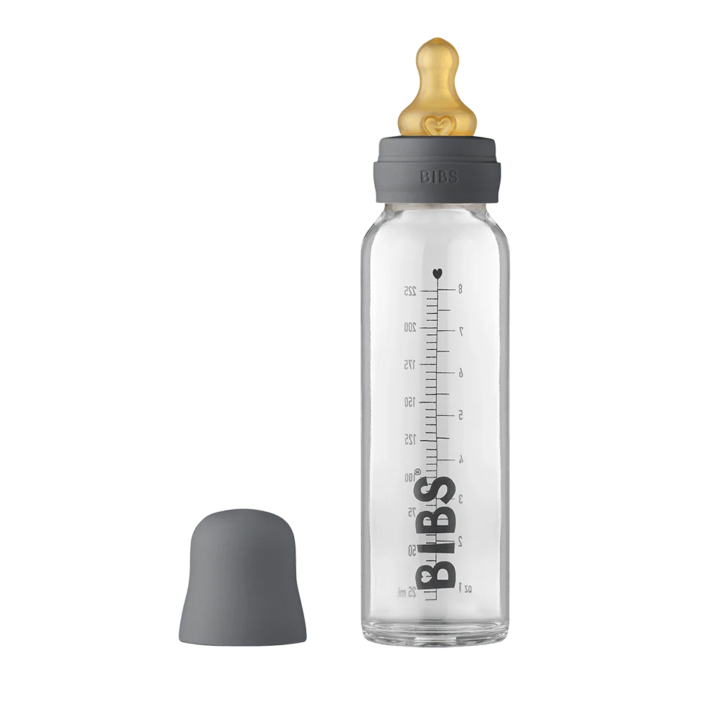Biberão de vidro 225 ml + conjunto iron BIBS