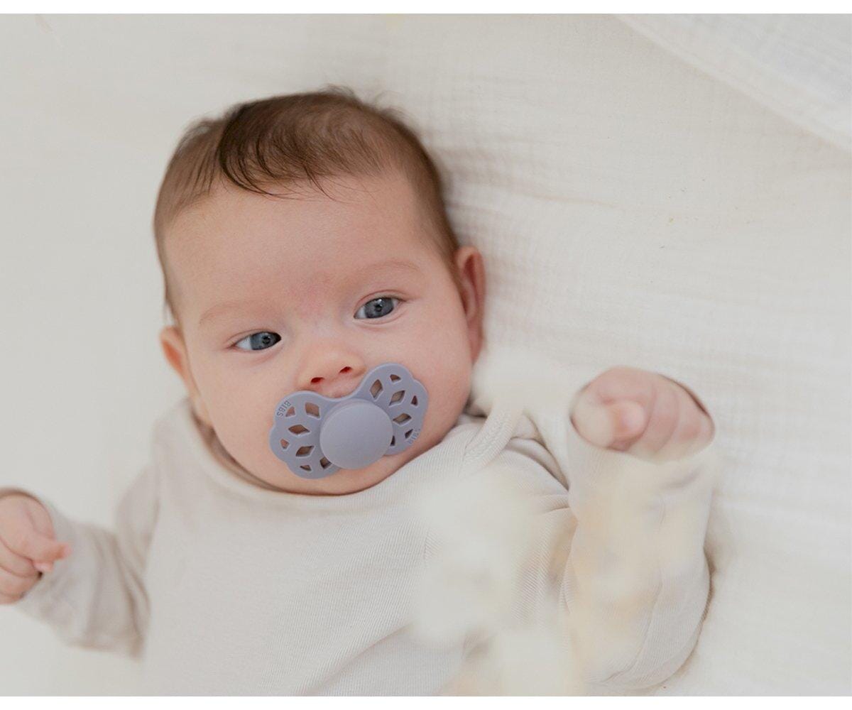 2 chupetas BIBS Infinity simétrica silicone blush | ivory pacifier BIBS 