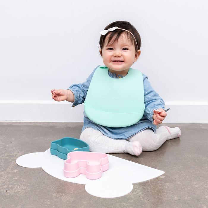 Catchie bibs - mint + grey Dinnerware we might be tiny 