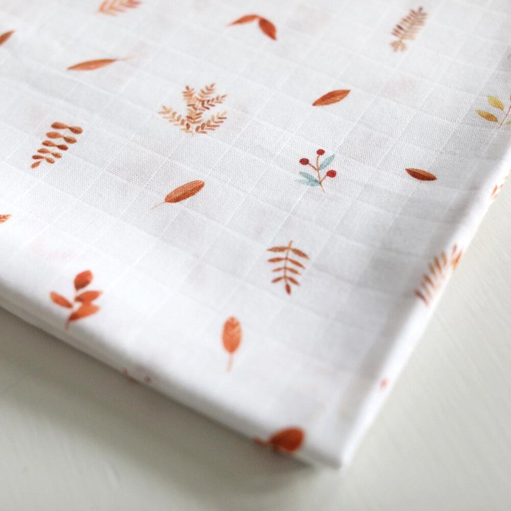 Musselina 120 cm folhas Muslins Fox in the attic