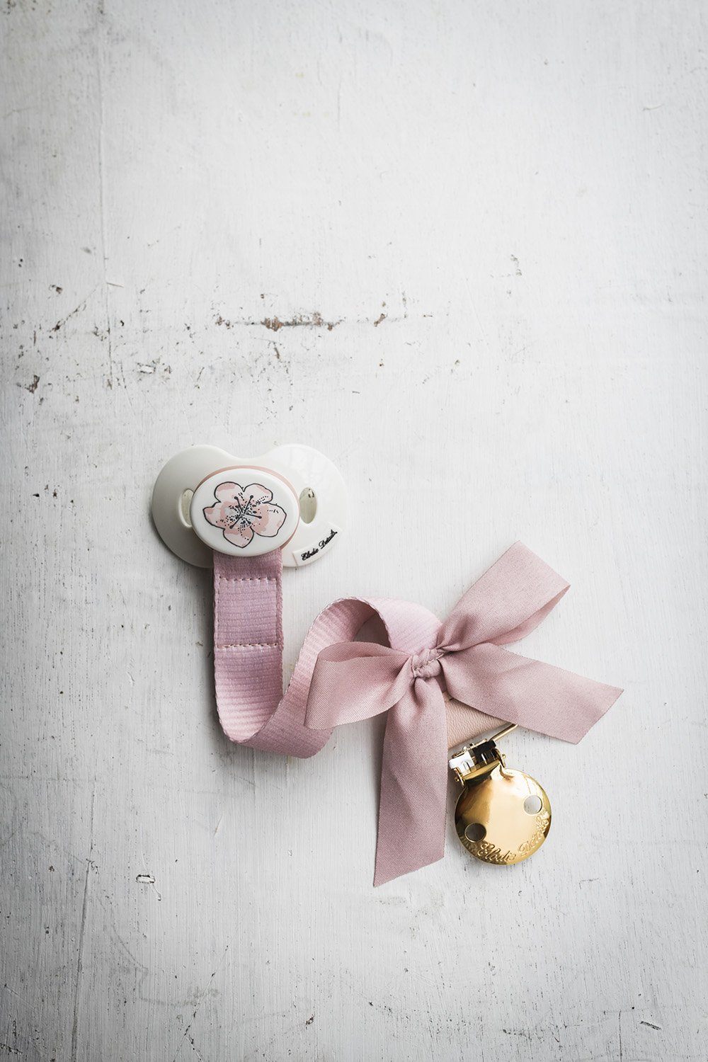 Pacifier clip powder pink Clip Elodie details 